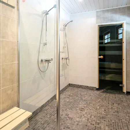 Kantri - 10hloe, Laensi-himos Villa Jamsa